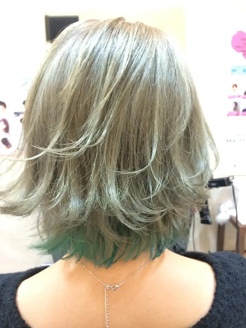 ミディアム カラー 🌈白髪ぼかし特化 🌈naokoのヘアスタイル