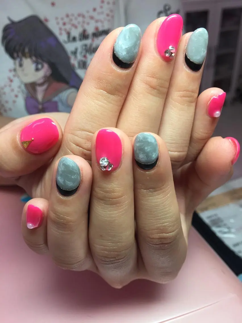 ネイル YÜA NAILのネイルデザイン