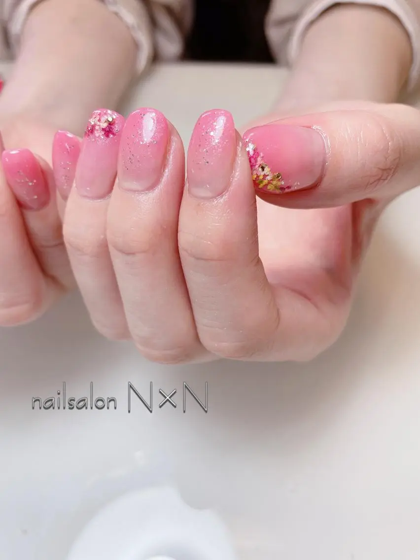 ネイル ニュアンスネイル オフィスネイル ピンク ぷっくりネイル 春ネイル nail salon N×Nのネイルデザイン