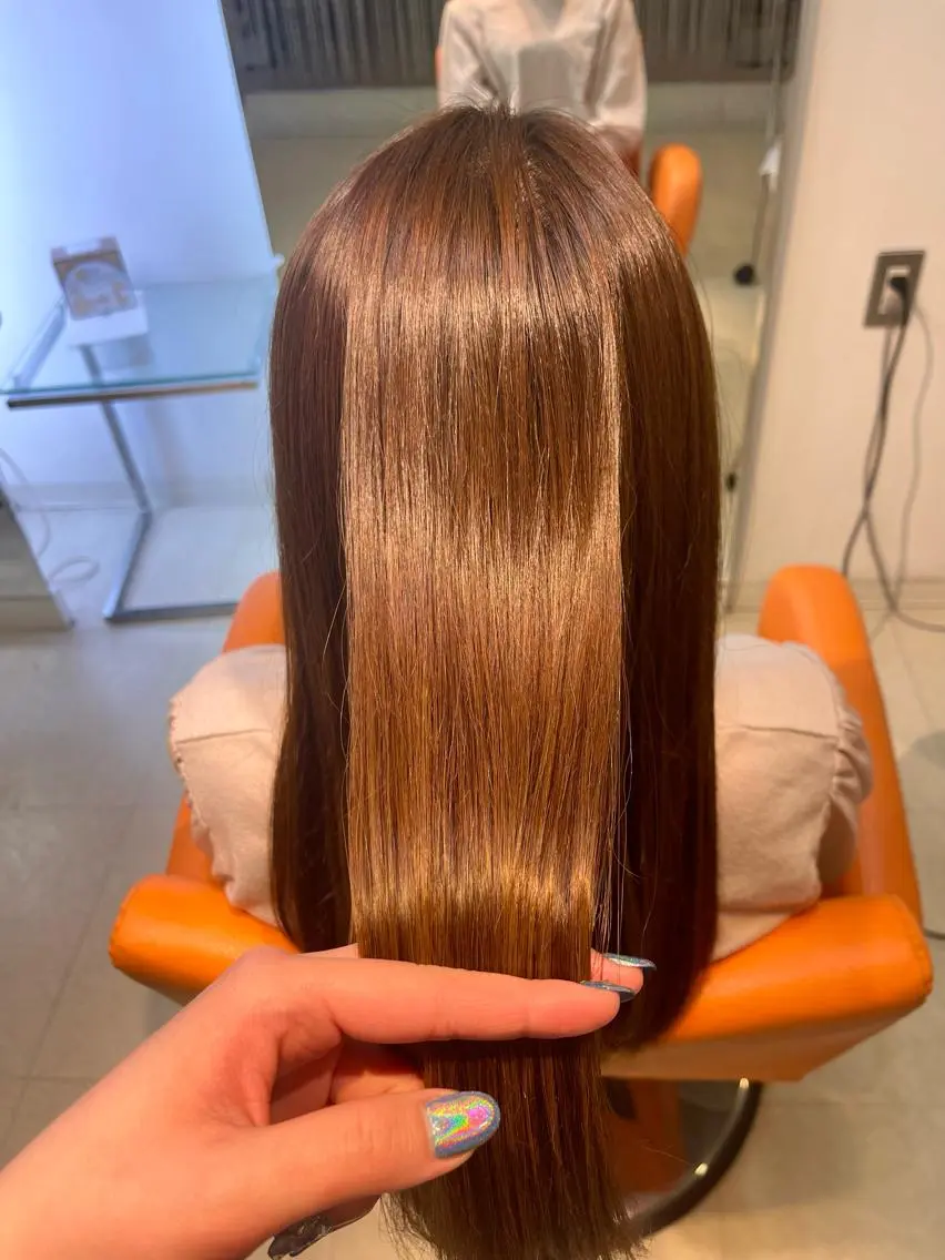 セミロング 鶴﨑 美優亜のヘアスタイル
