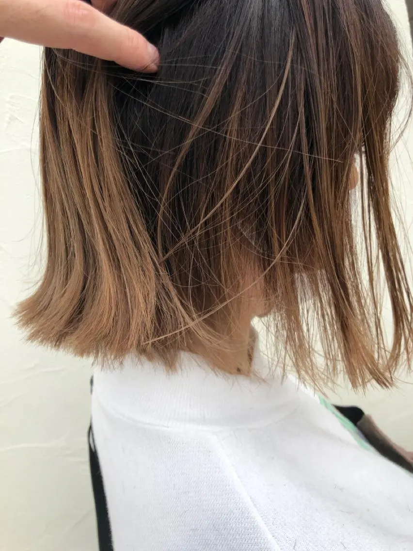 ミディアム 切りっぱなしボブ ボブ レイヤーカット カット ヘアカラー トリートメント 【ツヤ髪美容師】 ツダケイスケのヘアスタイル