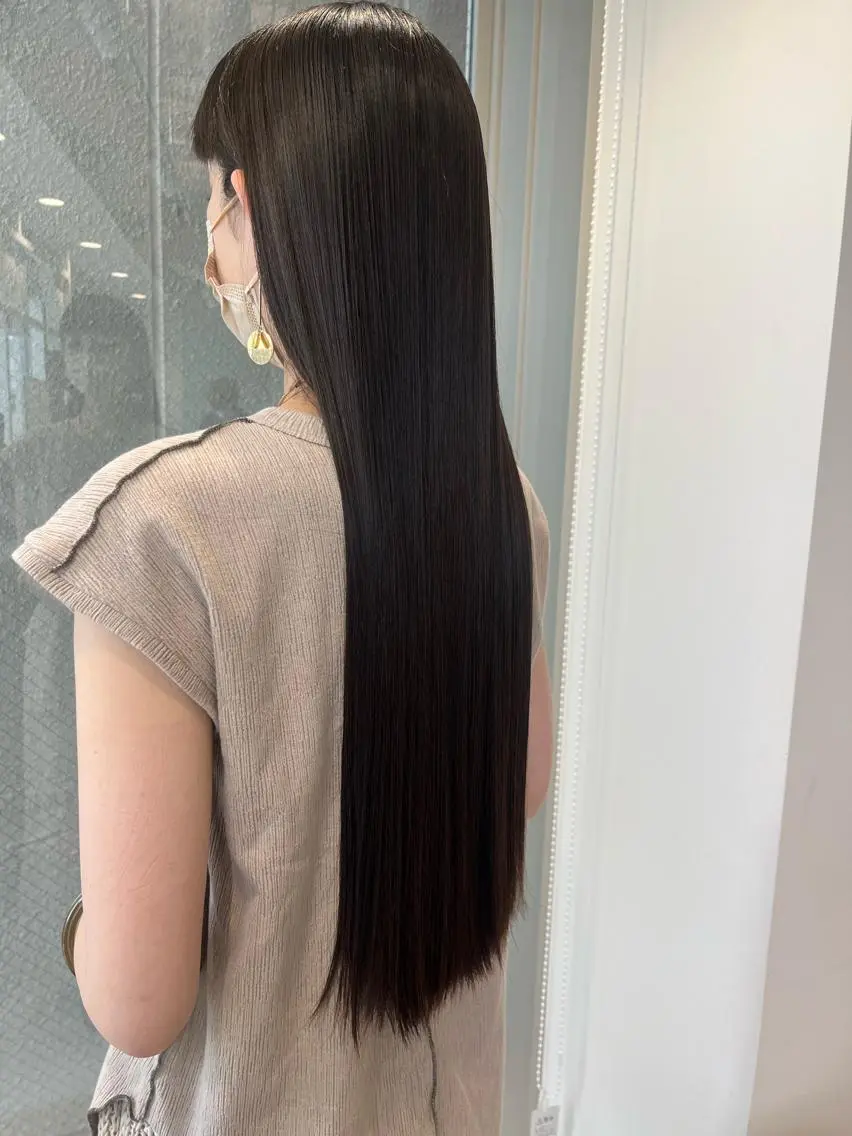 ロング トリートメント 酸熱トリートメント ウルフカット／吉村 桃子のヘアスタイル