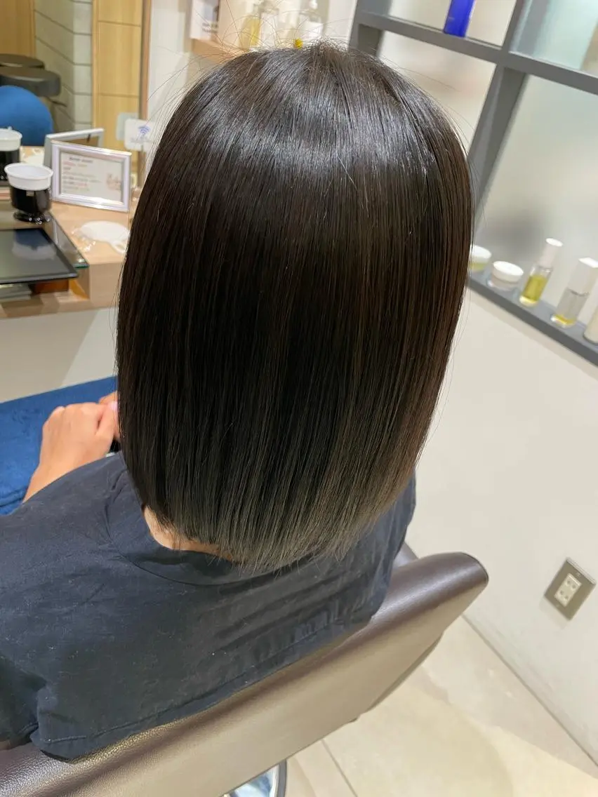 ショート 髪質改善 酸性ストレート 鍵山 千秋のヘアスタイル