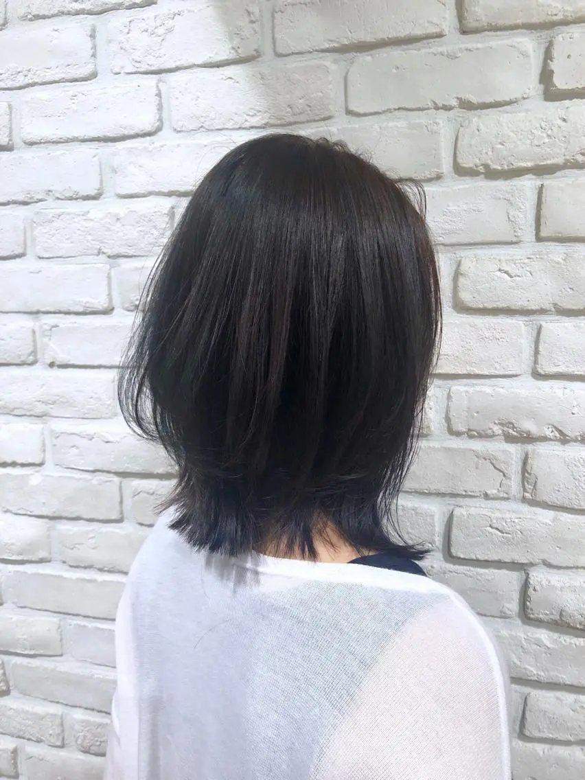 ミディアム カラー ベージュカラー🧸 伊藤なつみのヘアスタイル