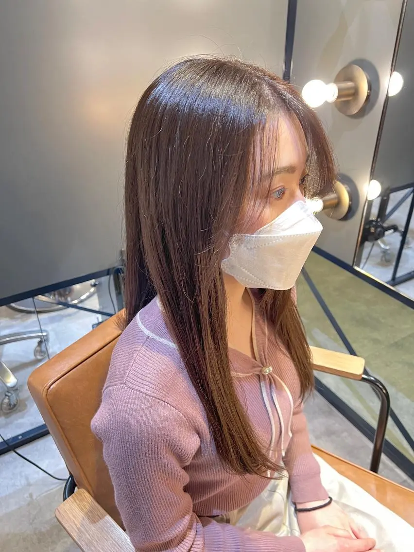 ロング カラー グレージュ ヘアカラー トリートメント THINK SHOP sakiのヘアスタイル