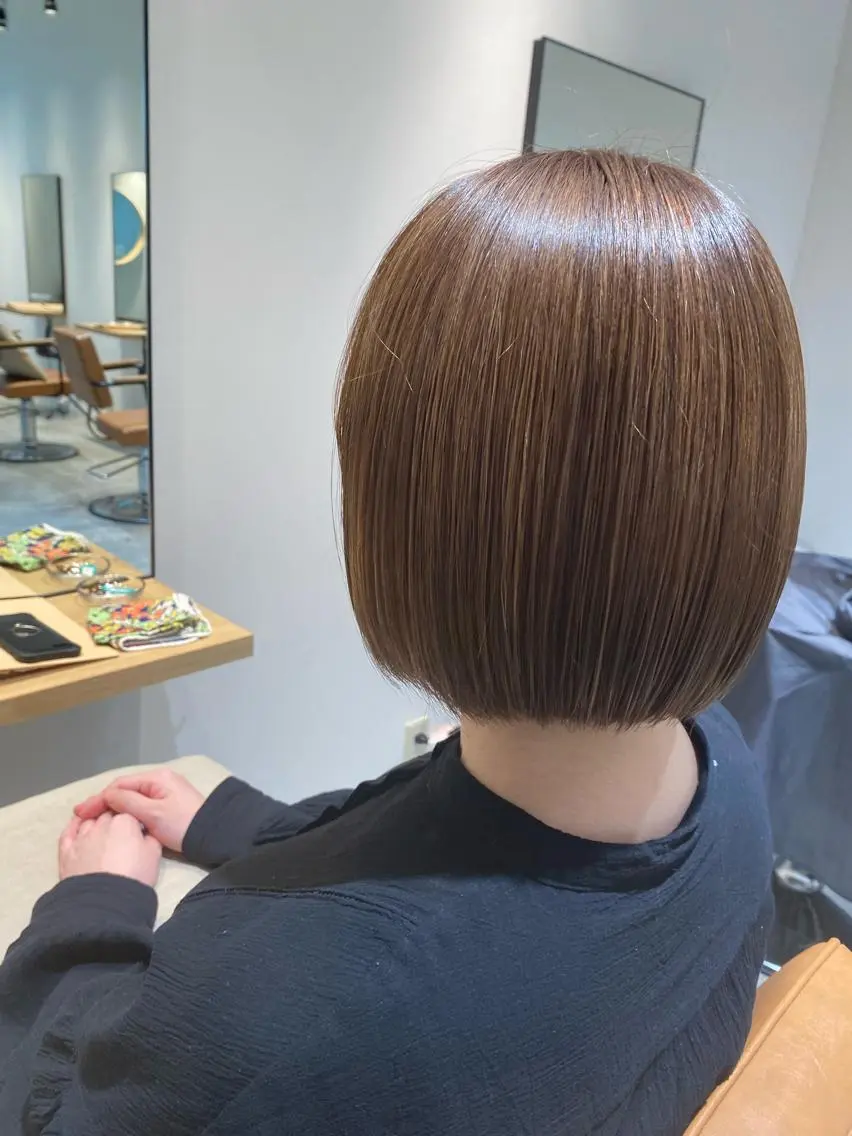 ショート カラー ショートボブ ハイライトカラー ボブ ハイライト 髪質改善 カット ヘアカラー オスズ 🎀´-のヘアスタイル