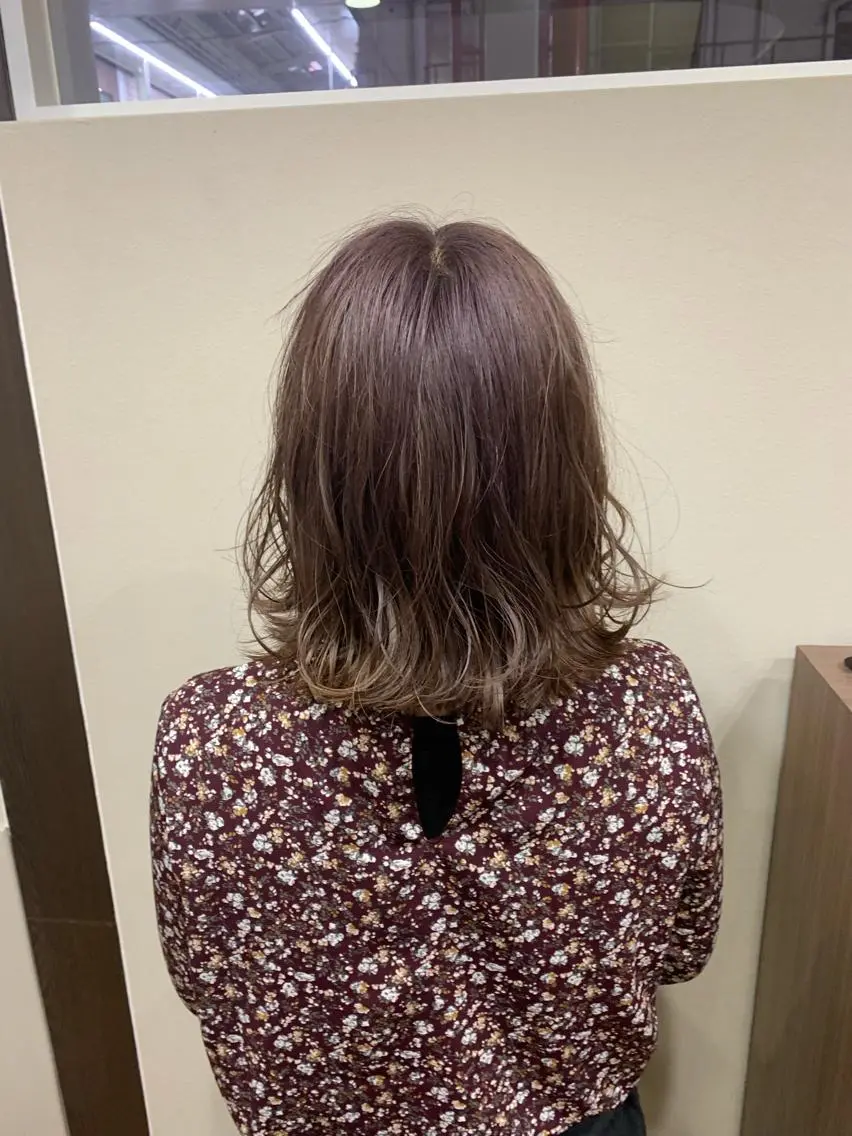 ショート カラー ラベンダーカラー 東條 克義のヘアスタイル
