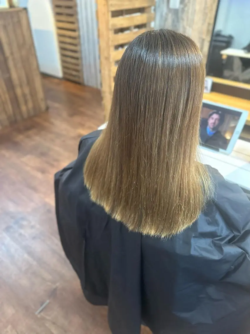 セミロング パーマ ハイライト 縮毛矯正 Luzir⭐︎ GEN⭐︎のヘアスタイル