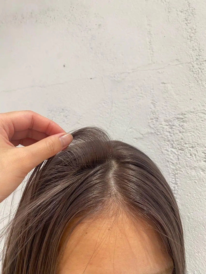 ミディアム 🐩透明感ミルクティ ーピンクニイナ🐩のヘアスタイル