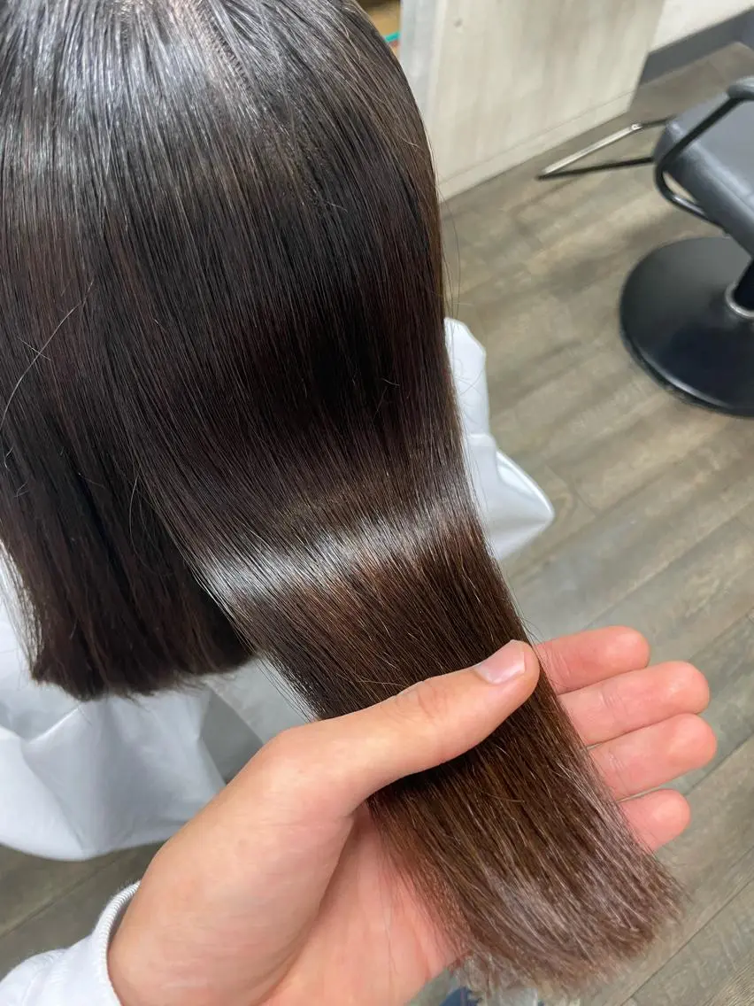 セミロング トリートメント 檜谷 晴　顔周りカットのヘアスタイル