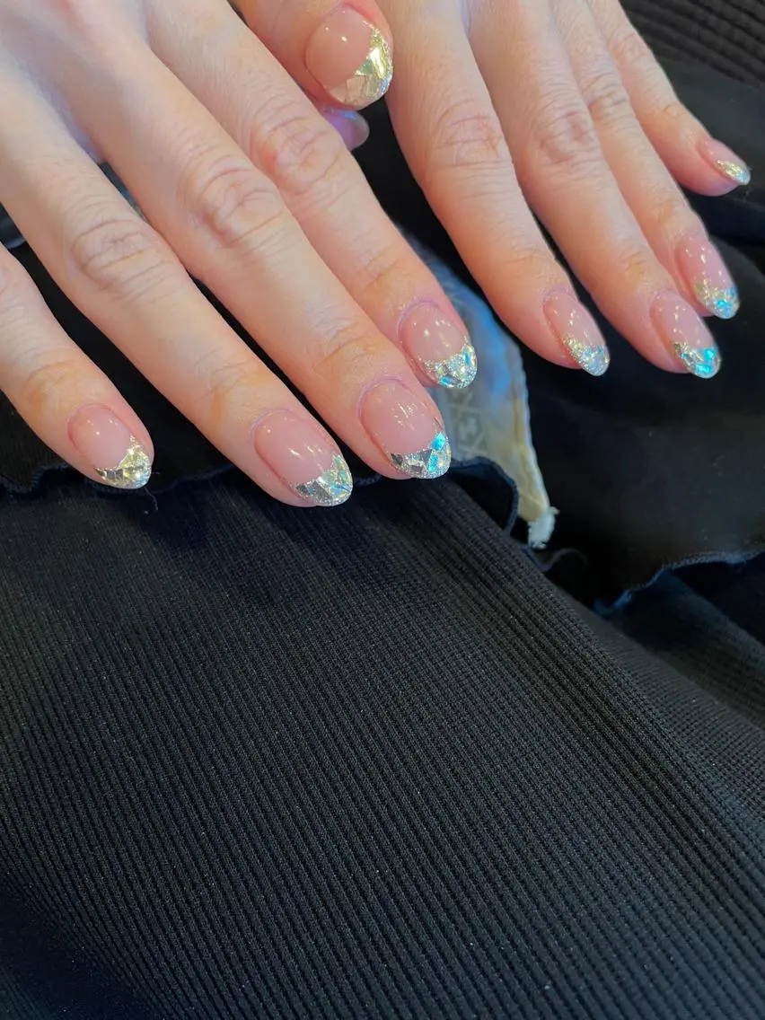 ネイル フレンチネイル ガラスフレンチ Lira nailのネイルデザイン