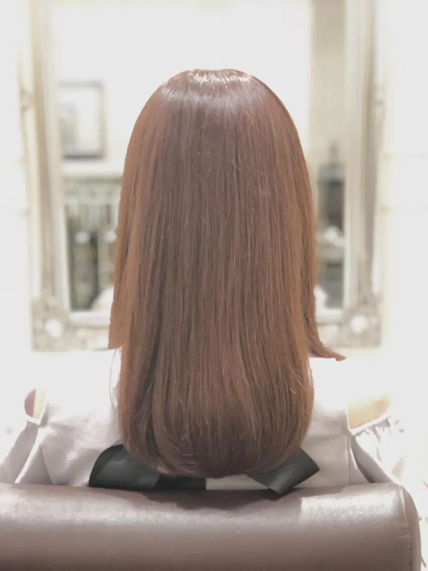 セミロング 髪質改善✨艶髪 韓国ヘア 池内 祐樹のヘアスタイル