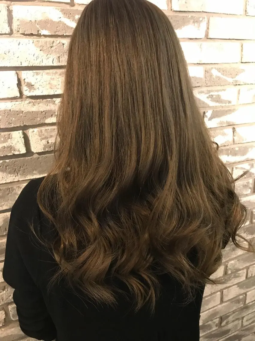 ロング カラー ベージュカラー ミルクティーベージュ カット ヘアカラー トリートメント Rina Imaiのヘアスタイル
