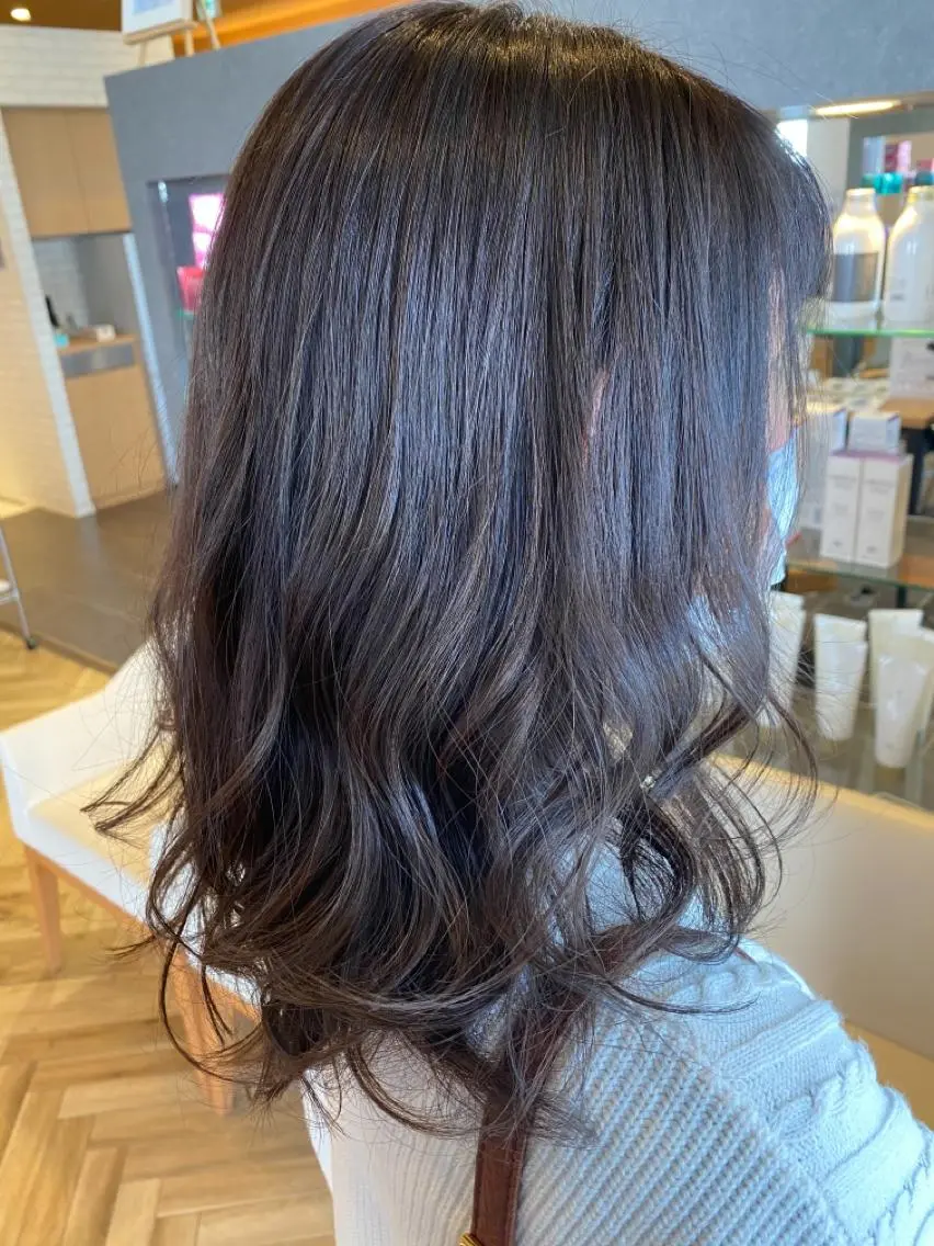セミロング 【髪質改善】 夏目結以のヘアスタイル