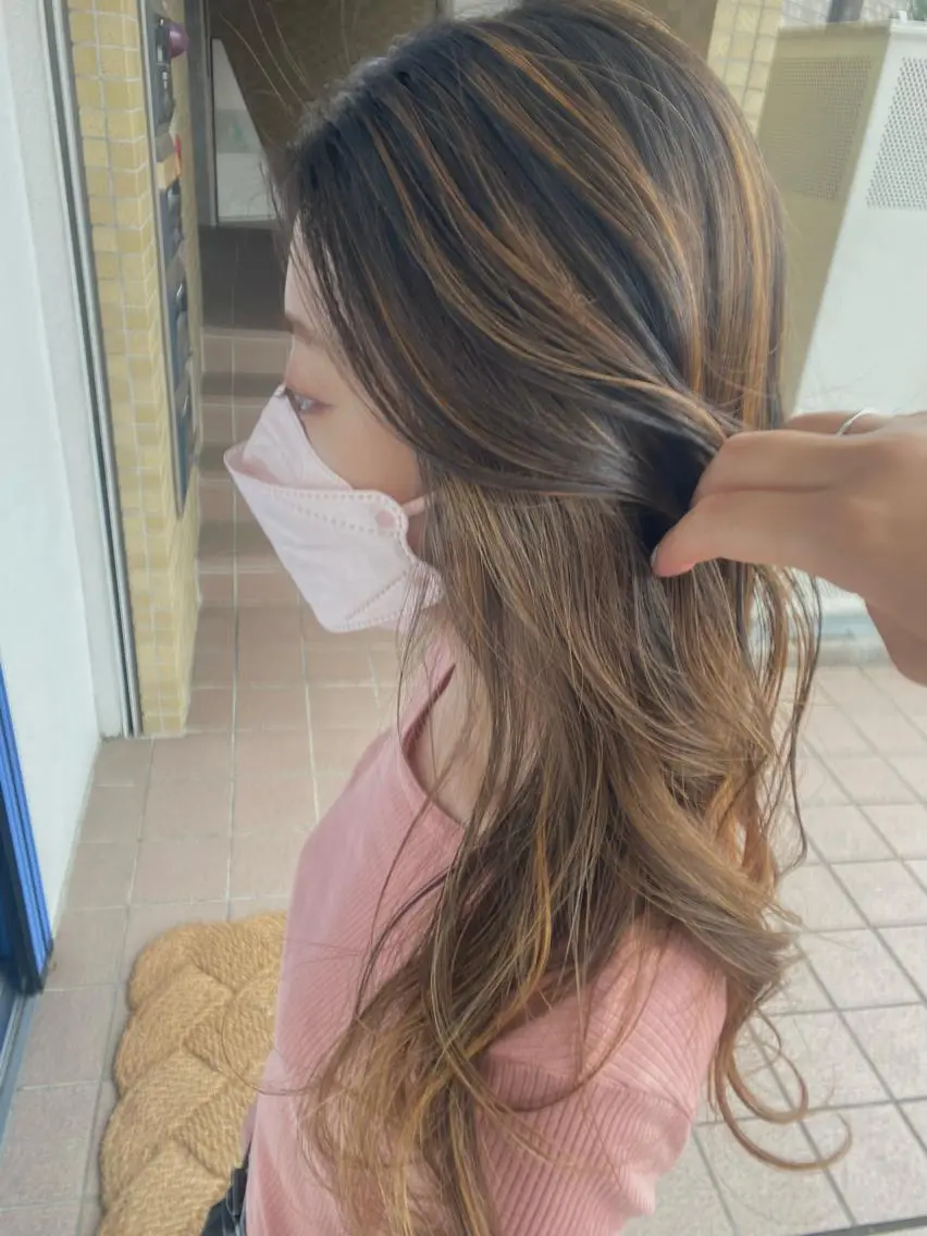 ロング カラー ヘアアレンジ マツエク・マツパ ブリーチ ハイライトカラー ブリーチなしカラー ハイライト カット ヘアカラー トリートメント bal ミナのその他イメージ