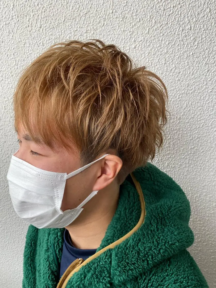 ミディアム カラー メンズ メンズブリーチ ベージュカラー ブリーチ 柳澤 和也のヘアスタイル