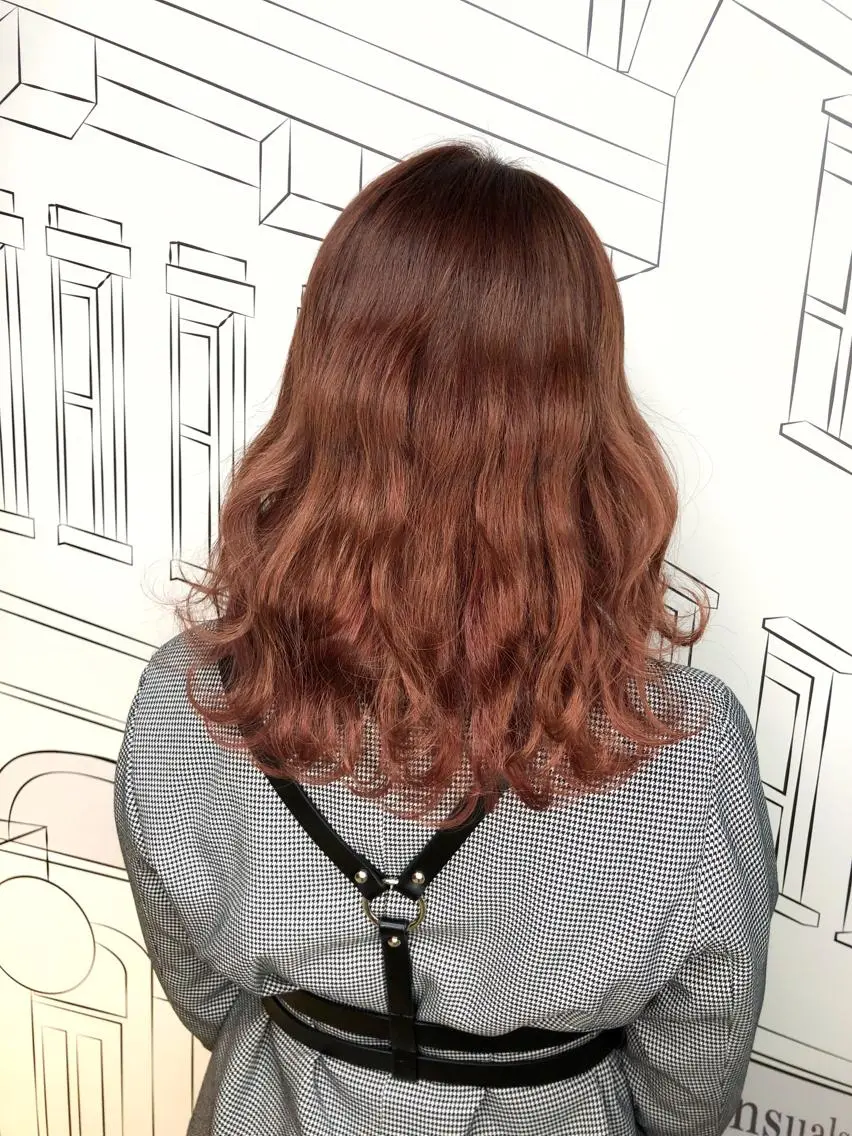 ミディアム カラー ピンクカラー レイヤー⭐️カラー ⭐️平川雅史のヘアスタイル