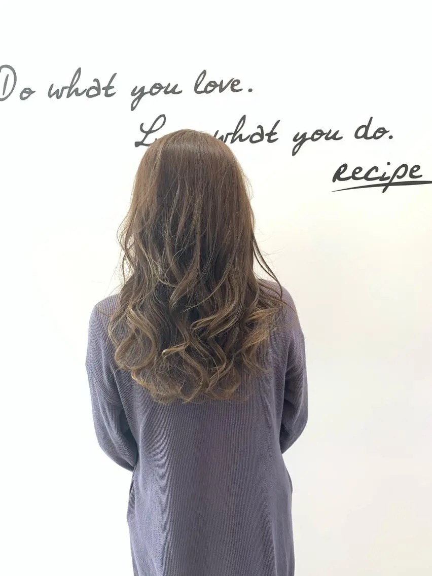 ロング カット ヘアカラー トリートメント ヘアセット 中村 優太のヘアスタイル