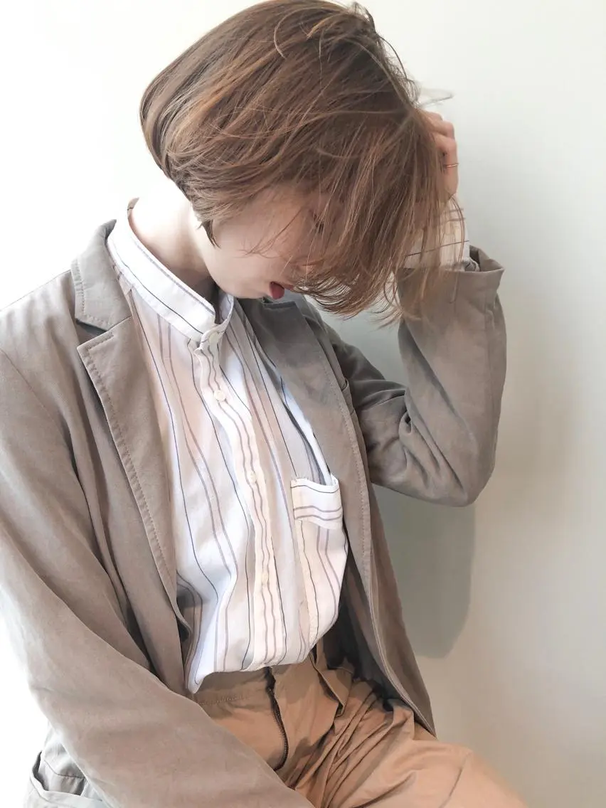 ショート カラー stylist　篠崎 憲一のヘアスタイル
