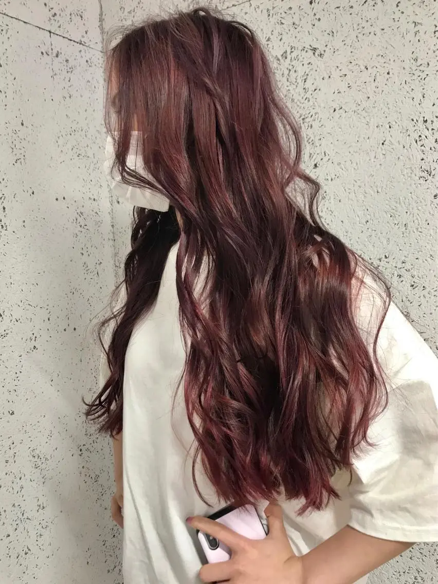 ロング カラー KOOKI スティードトーキョーのヘアスタイル