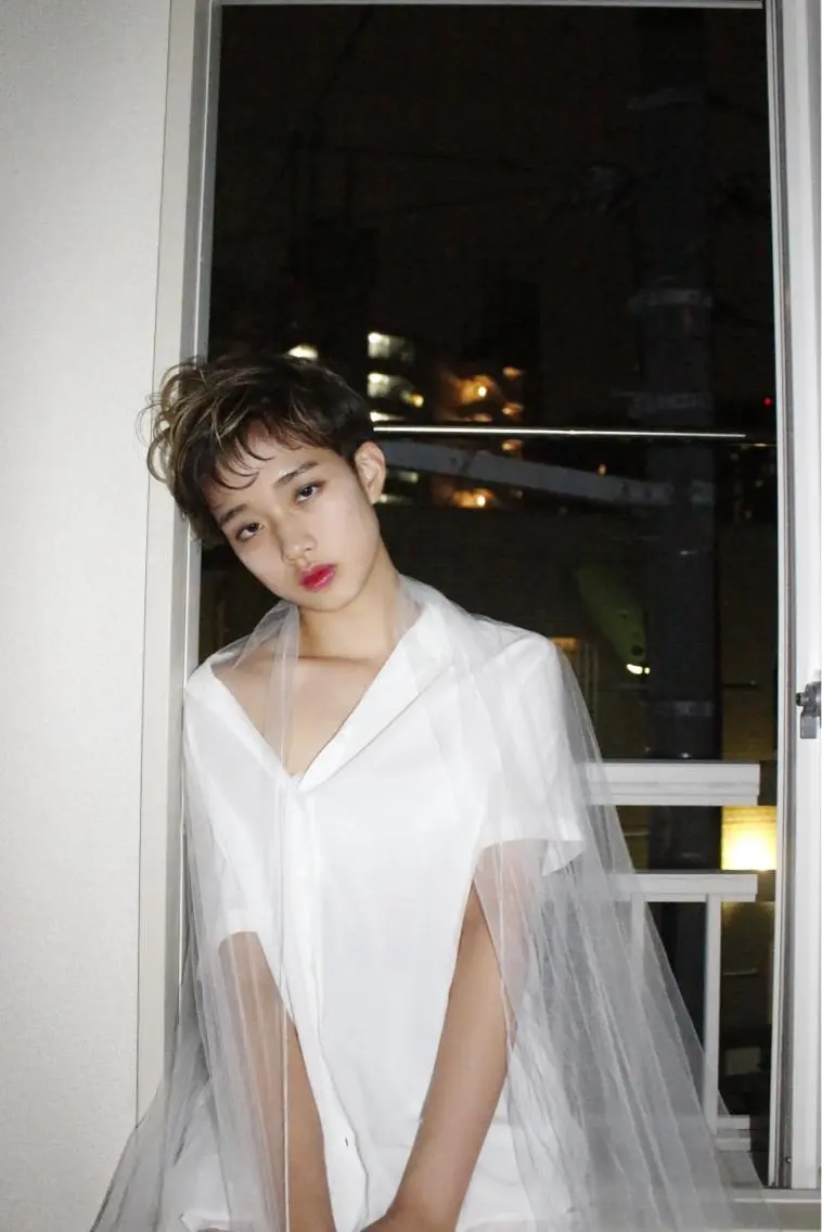 ショート カラー 桑原 菜摘のヘアスタイル