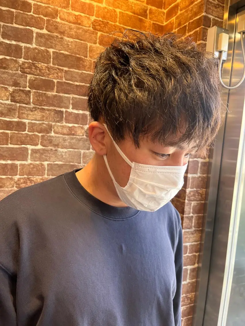 ショート カラー パーマ ヘアアレンジ メンズ キッズ ネイル マツエク・マツパ アイブロウ メンズブリーチ メンズハイライト メンズインナーカラー メンズ韓国風 ブリーチ 久木原 ゆりのヘアスタイル