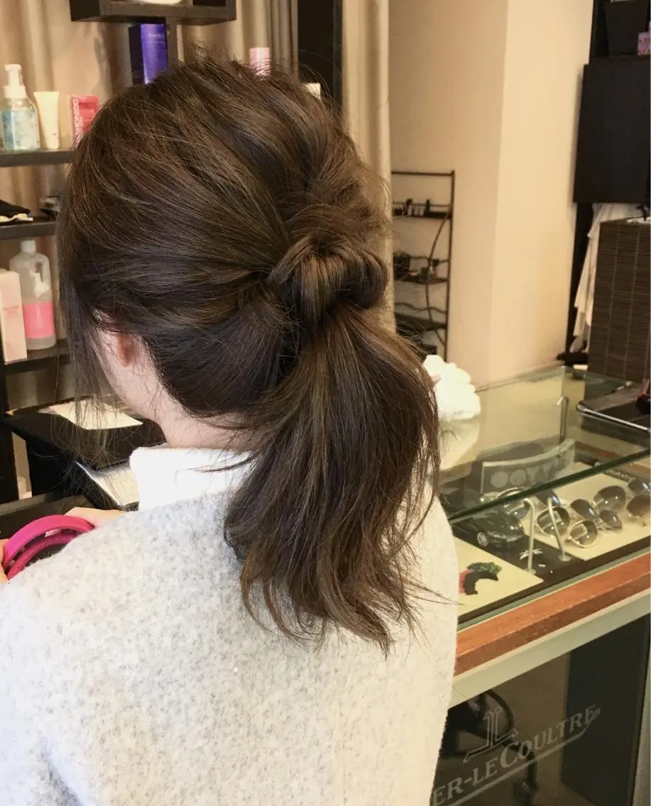 セミロング カラー ヘアアレンジ ハイライトカラー ネイビーカラー ハイライト 西川 ヒロキのヘアスタイル