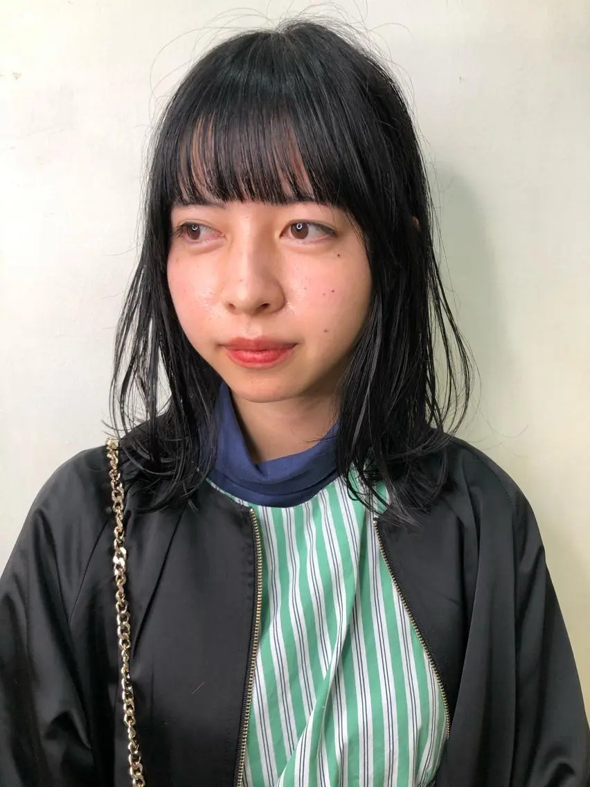 ミディアム カラー ブリーチ🧚 ボブ✍️レイヤーのヘアスタイル