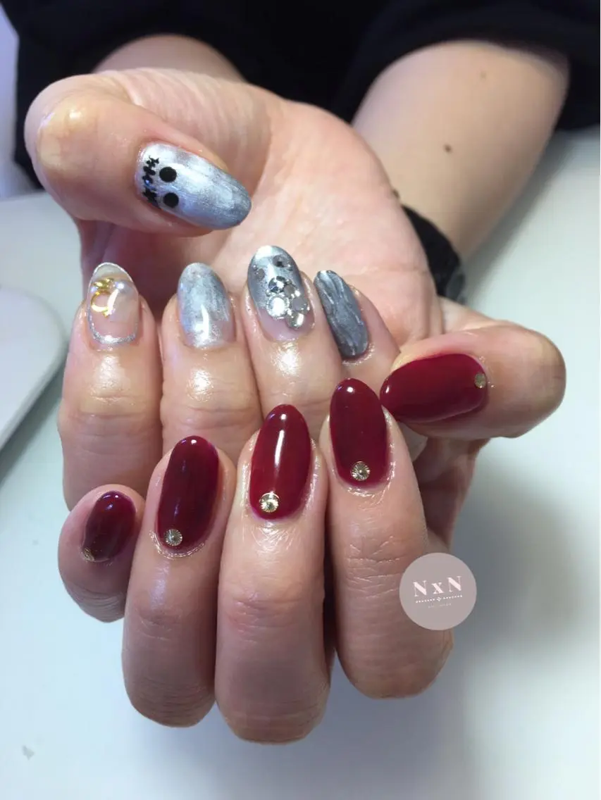 ネイル ボルドー ジェルネイル ハロウィン ぷっくりネイル nail salon N×Nのネイルデザイン