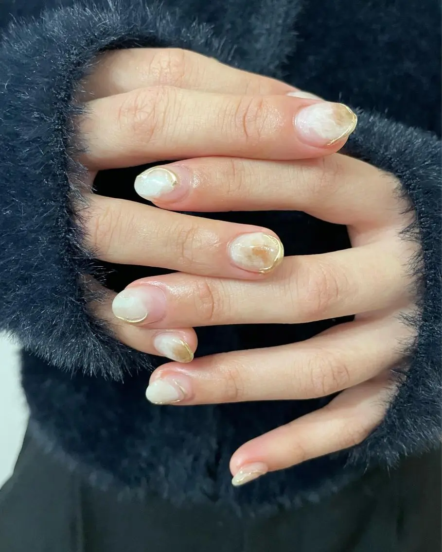 ネイル ハンドネイル フットネイル kiii.__ ✴︎*のネイルデザイン