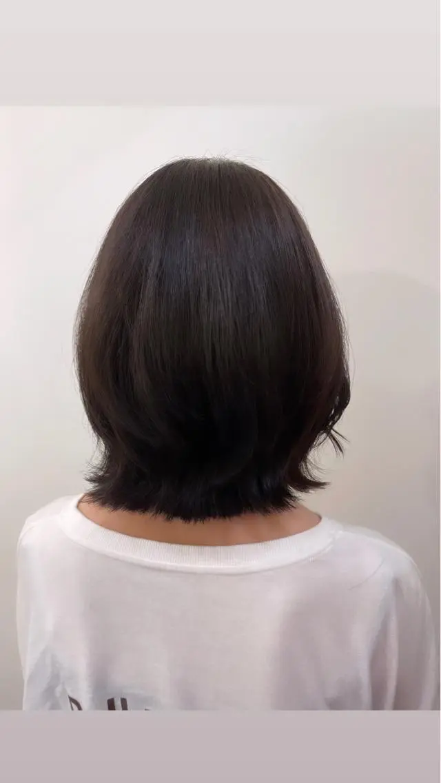 ミディアム ボブ くびれヘア ✨パーソナルカラー✨ 髪質改善 成澤 亨碩のヘアスタイル