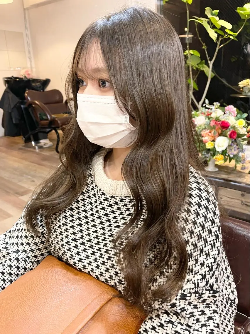 ロング カラー 髪質改善で 憧れの潤艶美髪にのヘアスタイル