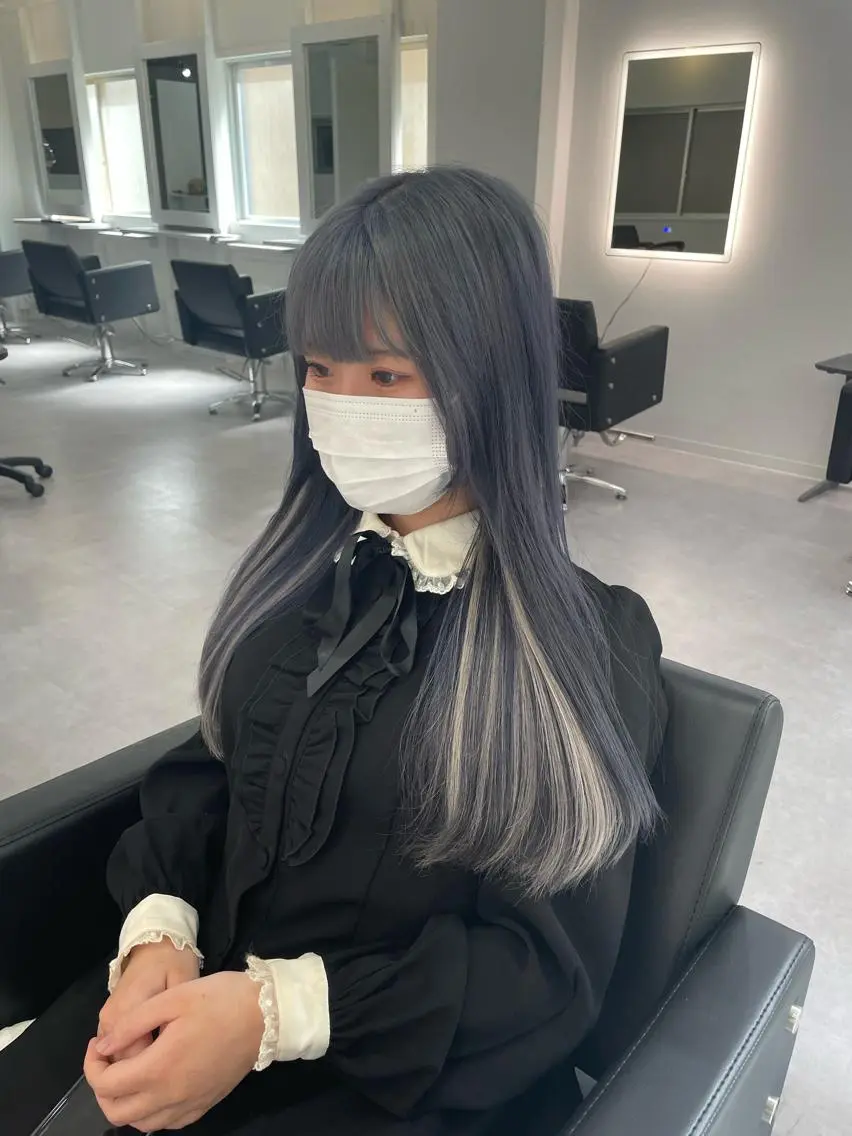 ロング カラー ヘアアレンジ メンズ メンズブリーチ メンズハイトーン ブリーチ ブルーカラー ブルーラベンダー Cielro/ダブル カラー/西田咲希のヘアスタイル