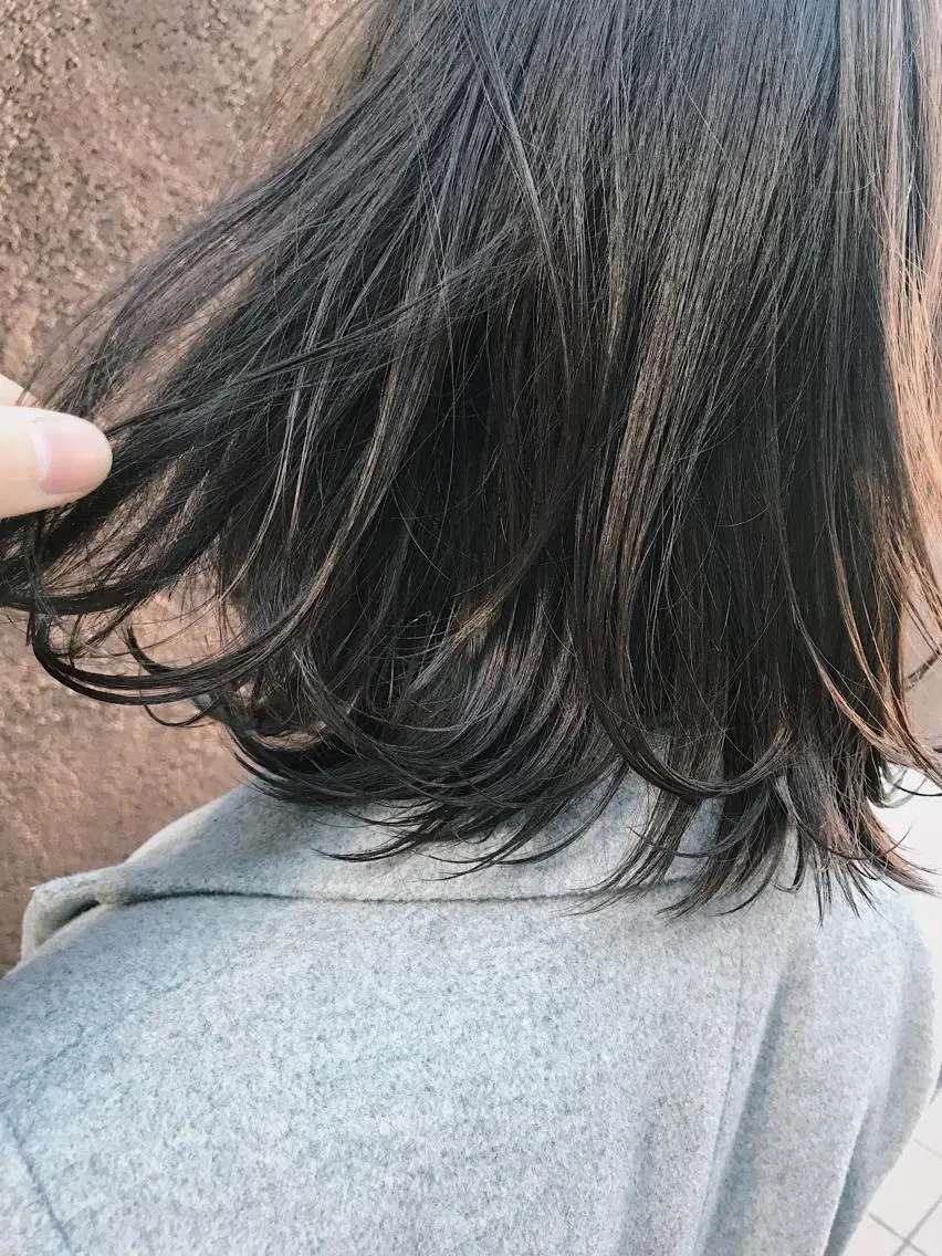 ミディアム カラー パーマ ヘアアレンジ グレージュ カット ヘアカラー トリートメント 松田 亮葉のヘアスタイル