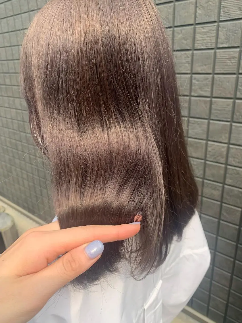 ミディアム カラー ブリーチ グレージュ カット ヘアカラー トリートメント hubhair レイヤー/透明感のヘアスタイル