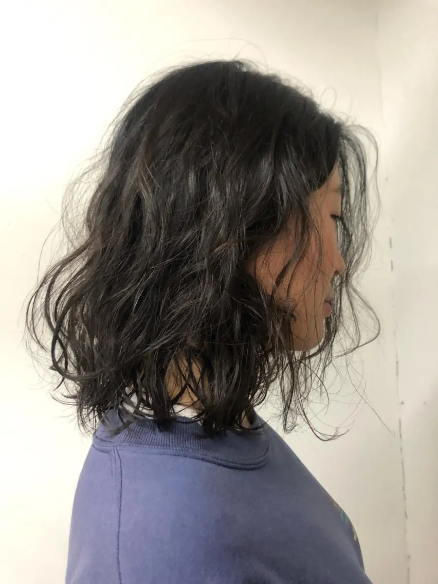 ミディアム パーマ ミディアムパーマ くせ毛 スパイラルパーマ ニュアンスヘア🌔 nanakoのヘアスタイル