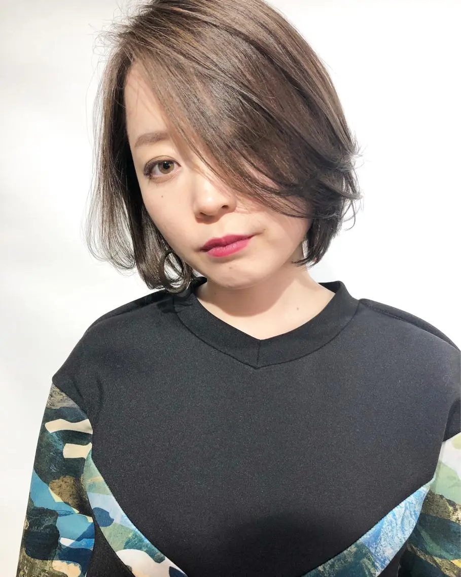 ショート カラー パーマ ヘアアレンジ メンズ キッズ ネイル マツエク・マツパ ショートヘア ショートネイル カット ヘアカラー トリートメント レイヤーカット✂️ 艶髪/小田部慎也のヘアスタイル