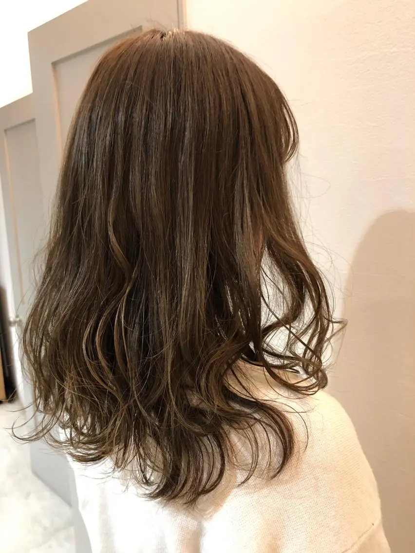 三村 桜生のヘアスタイル