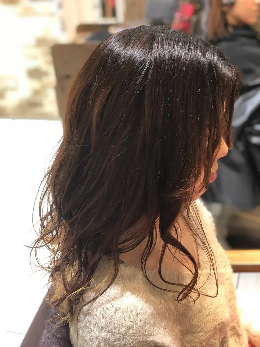 セミロング カラー パーマ ヘアアレンジ セミロングパーマ ベージュカラー 透明感カラー グラデーションカラー グレージュ 【ツヤ髪美容師】 ツダケイスケのヘアスタイル