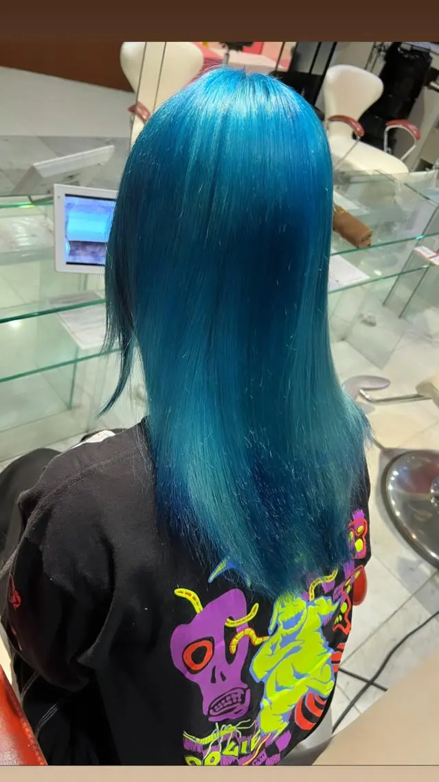 ミディアム カラー ブリーチ ハイトーンカラー ヘアカラー ✨【人生変えるカラー 美容師】✨吉祥寺駅のヘアスタイル