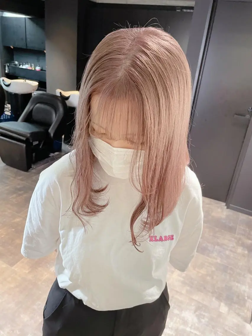 セミロング カラー ベージュカラー ミルクティーベージュ ヘアカラー トリートメント ✨MiL✨ ✨心斎橋✨のヘアスタイル