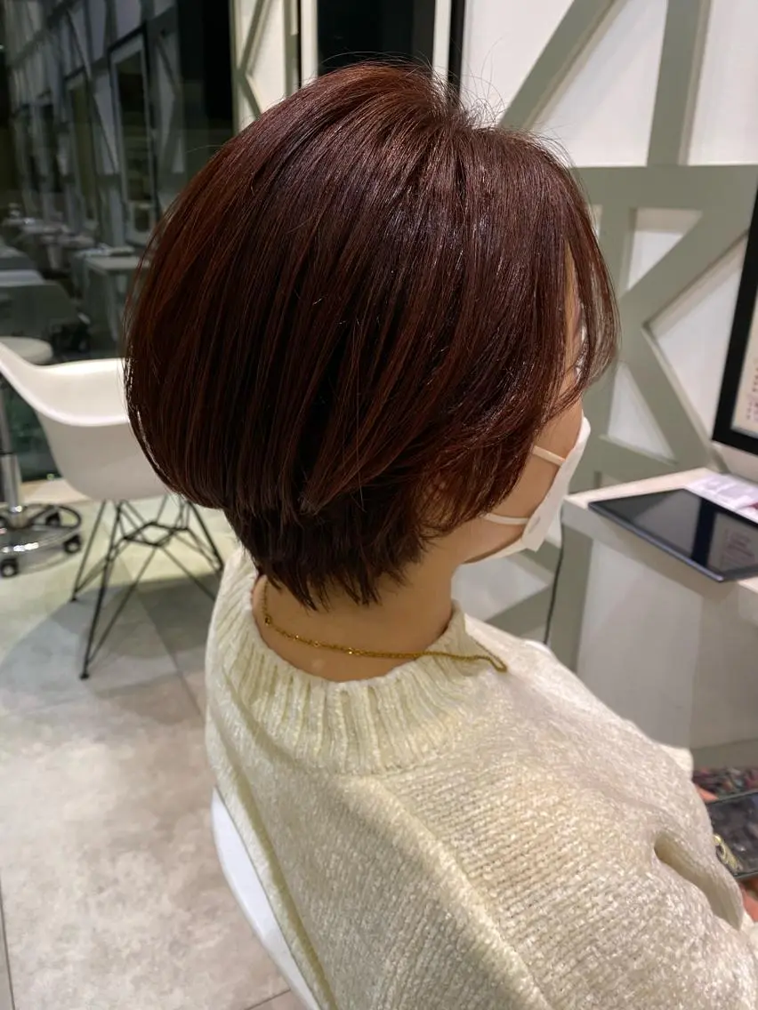 ショート 小倉 沙織のヘアスタイル