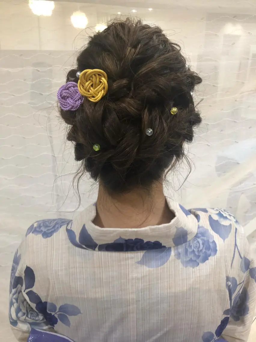 ヘアアレンジ 福元友梨 ディレクター✂️のヘアスタイル