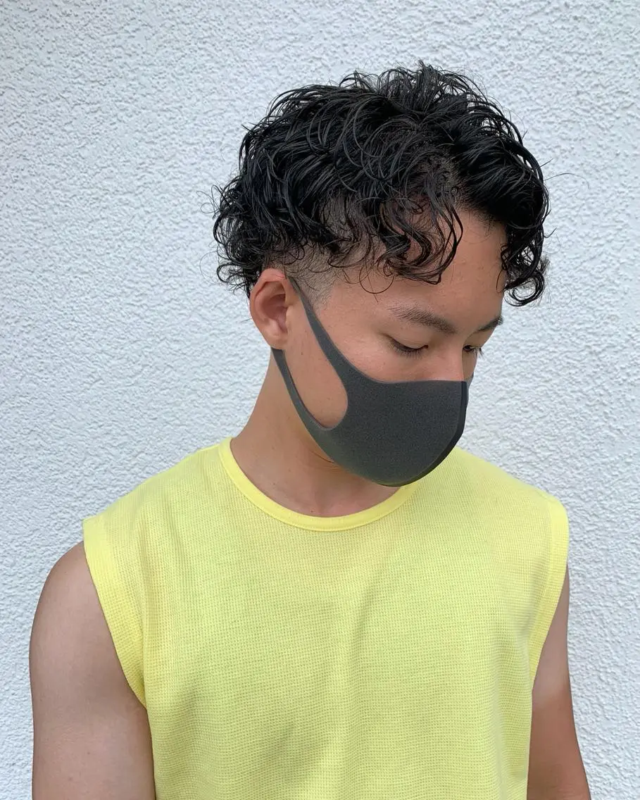 ショート パーマ ヘアアレンジ メンズ アップバング メンズパーマ スパイラルパーマ メンズパーマ職人 加藤 弘貴のヘアスタイル