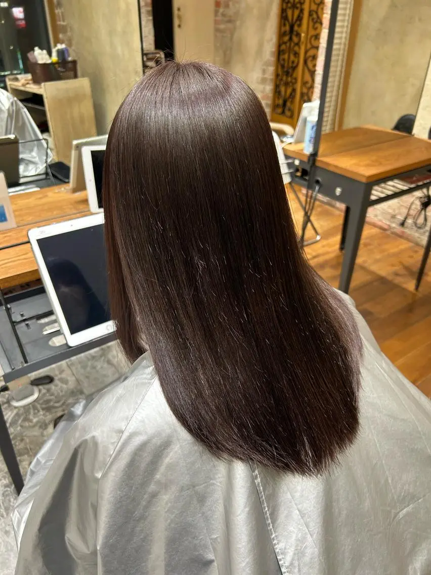 セミロング カラー パーマ バレイヤージュ ブリーチ ケアブリーチ ダブルカラー ハイライトカラー カット ヘアカラー 縮毛矯正 トリートメント 銀座✨レイヤーカット 顔まわり/坂本亜裟海のヘアスタイル