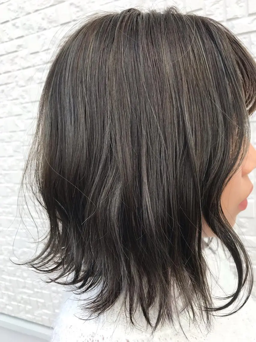 ショート カラー 藤井 健のヘアスタイル