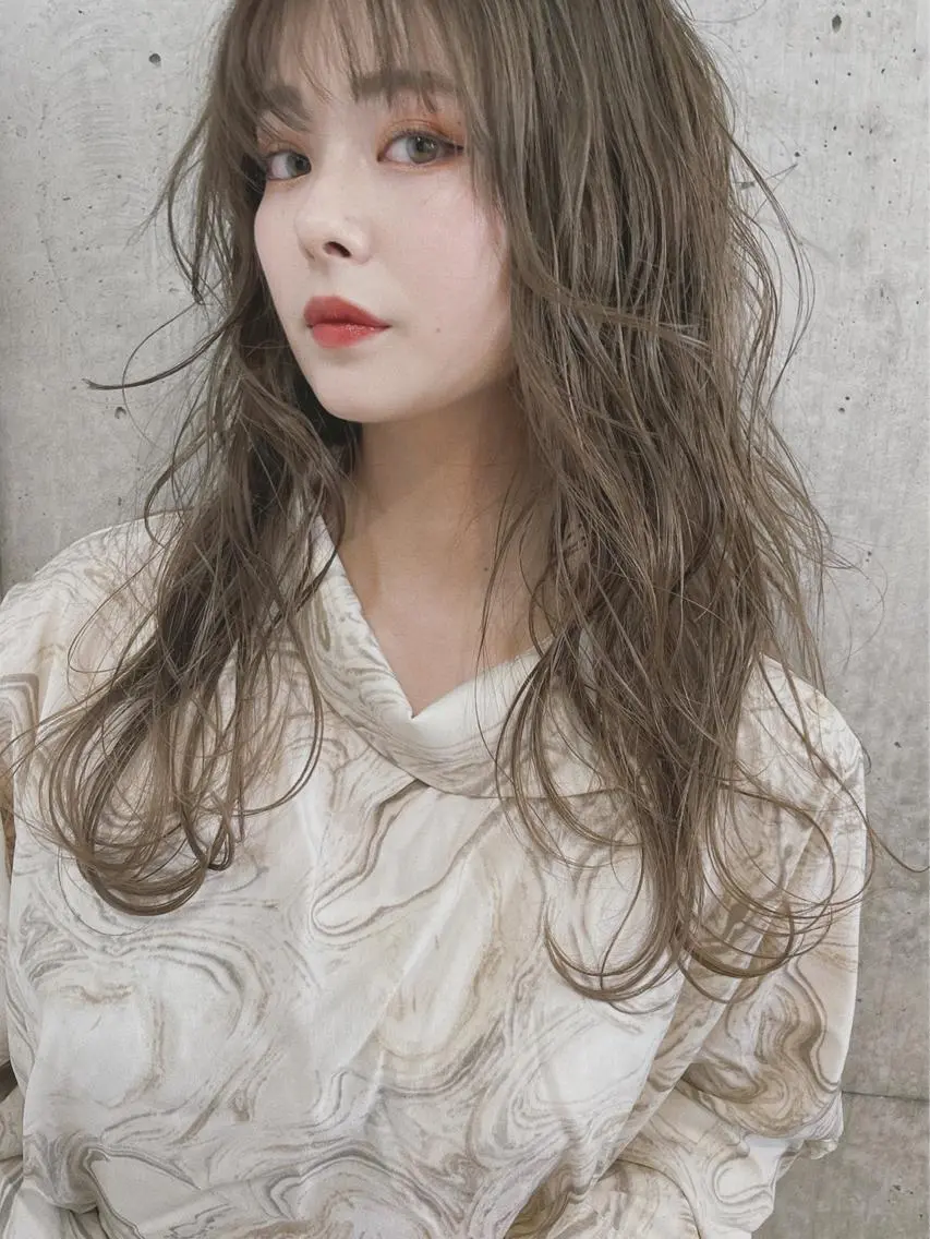 ロング カラー ヘアアレンジ カット ヘアカラー トリートメント ヘアセット 古賀 侑磨のヘアスタイル