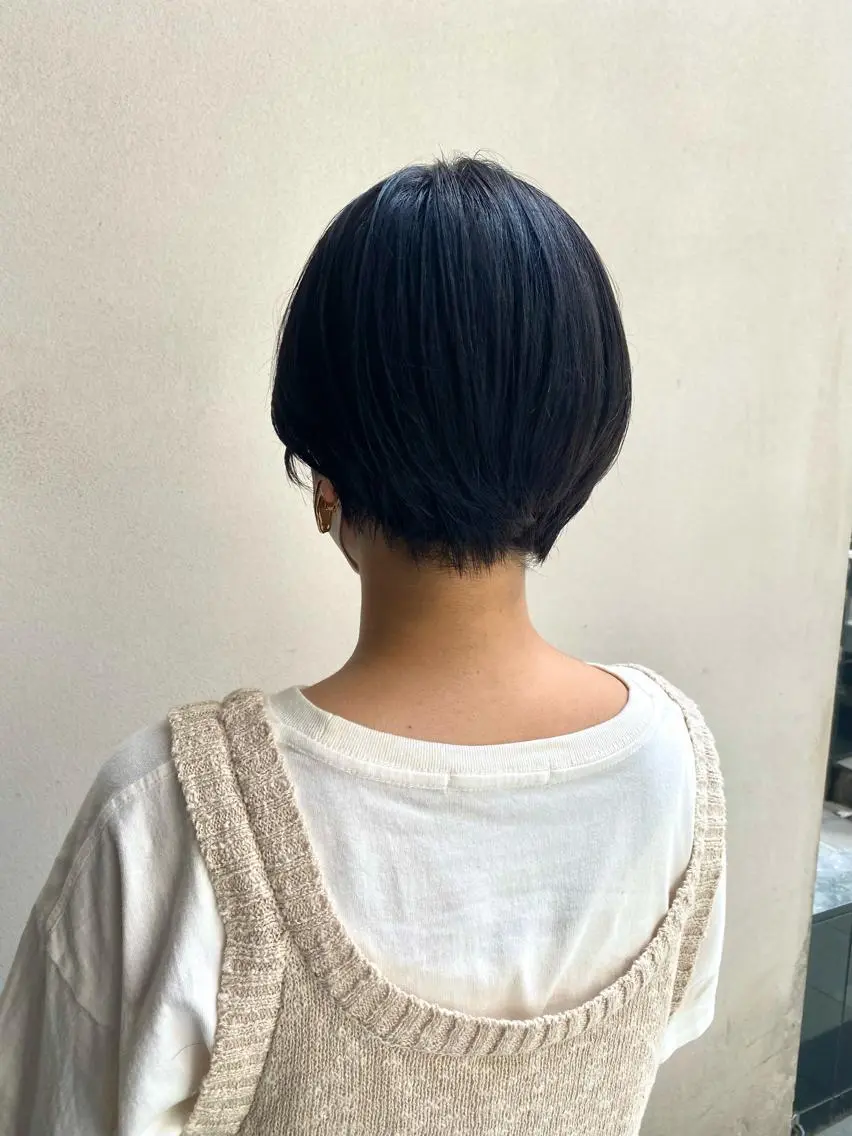 ショート カラー ハンサムショート ショートヘア カット ヘアカラー トリートメント ボブ/縮毛矯正/ レイヤー/塚田のヘアスタイル