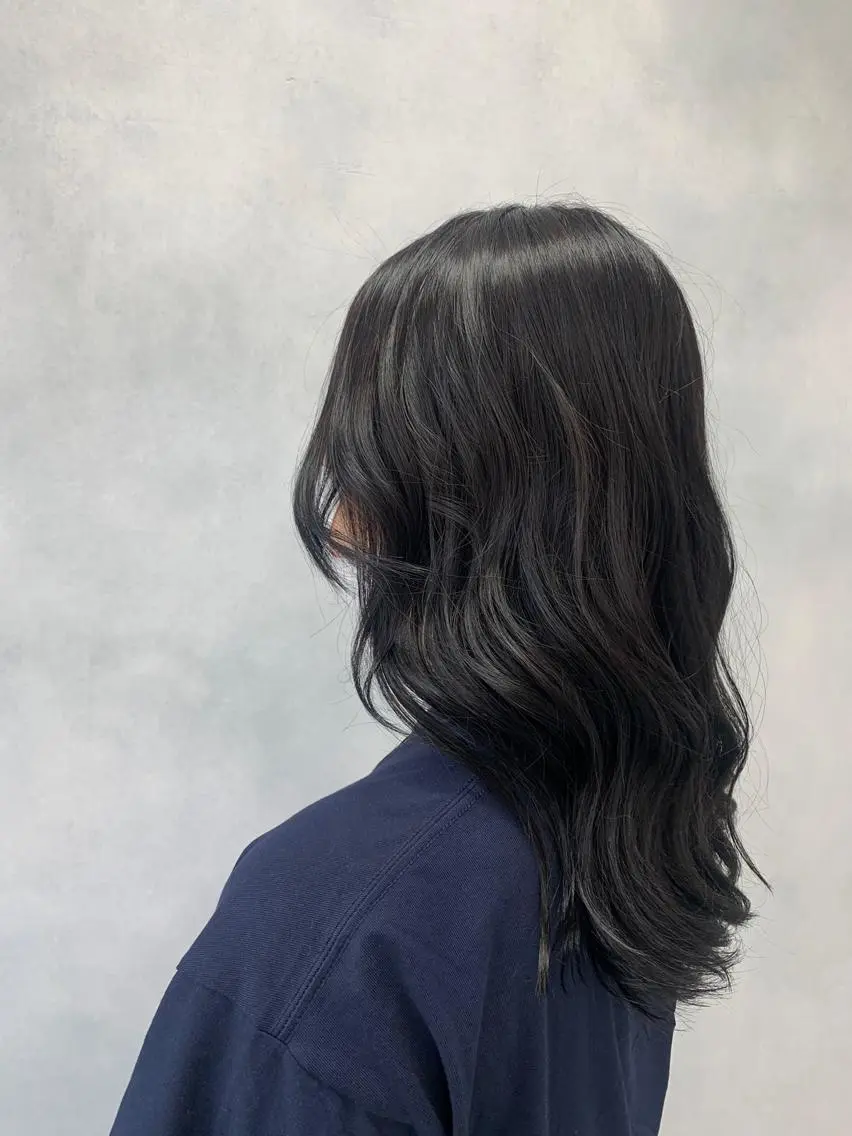 ミディアム ミディアムパーマ 縮毛矯正 ヘアカラー トリートメント 🌶F-CODE RINA🌶のヘアスタイル
