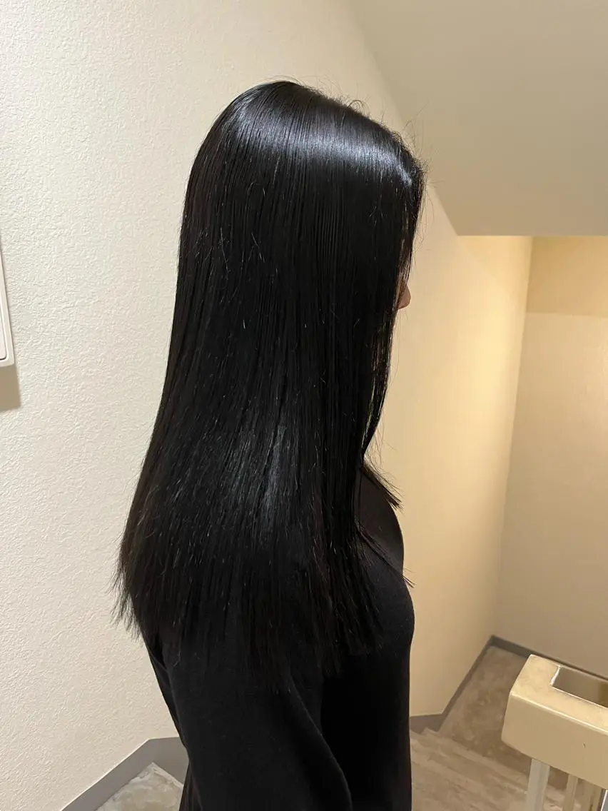 ロング カラー SIKI yuuna レイヤーカット🪽のヘアスタイル